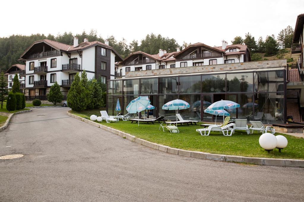 Three Mountains Penthouse Apartment 647 Razlog Esterno foto
